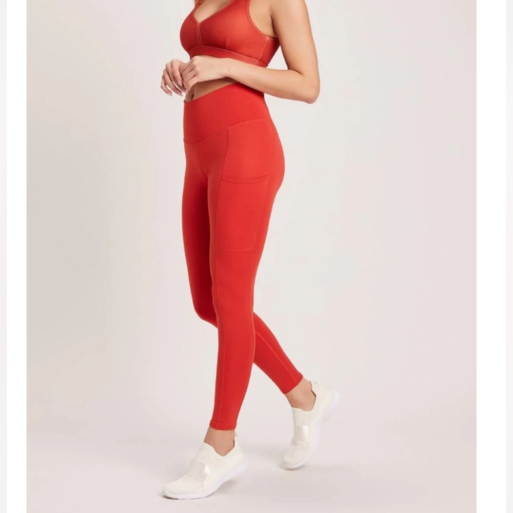 Niyama Sol Wander Vivid Chili Leggings